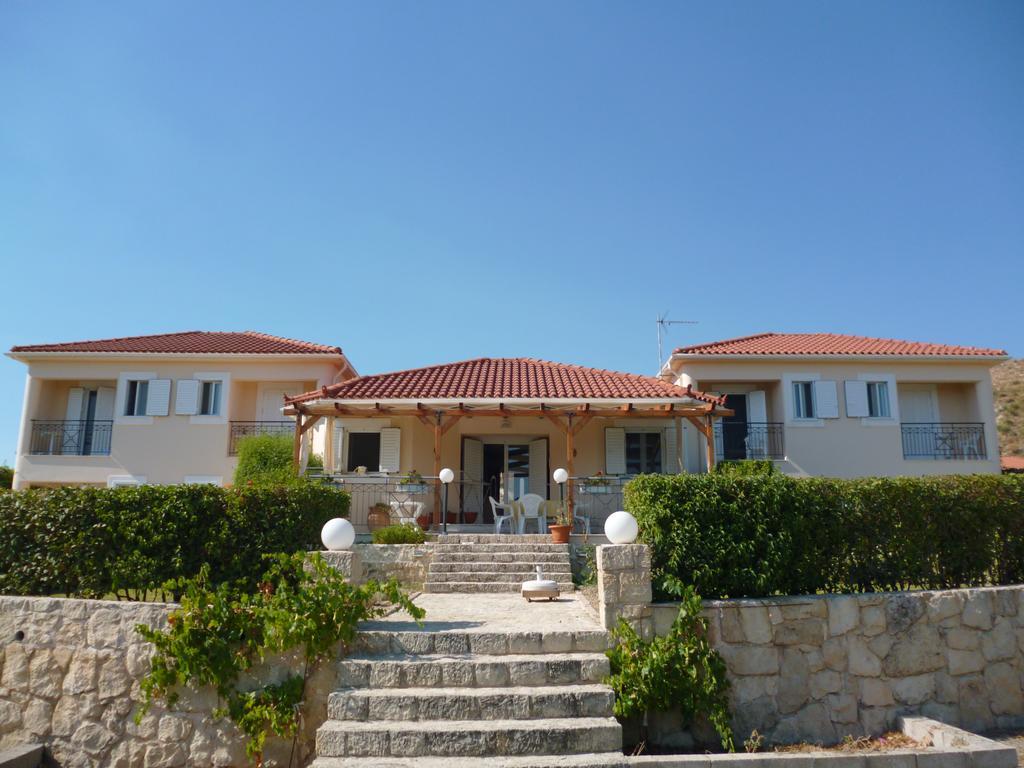 Апартаменты Gouna'S Aparts Кси Экстерьер фото
